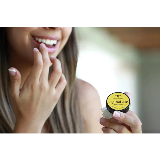 Lip-Balm-Bee Bálsamo de Cera de Abeja 1/2 oz Abeja Reyna