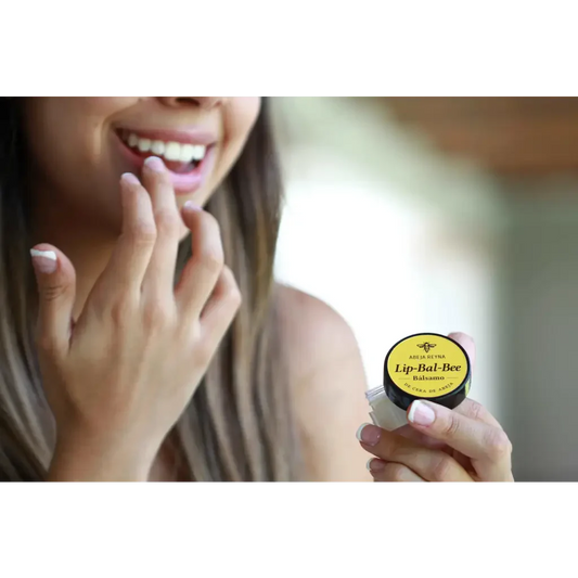 Lip-Balm-Bee Bálsamo de Cera de Abeja 1/2 oz Abeja Reyna