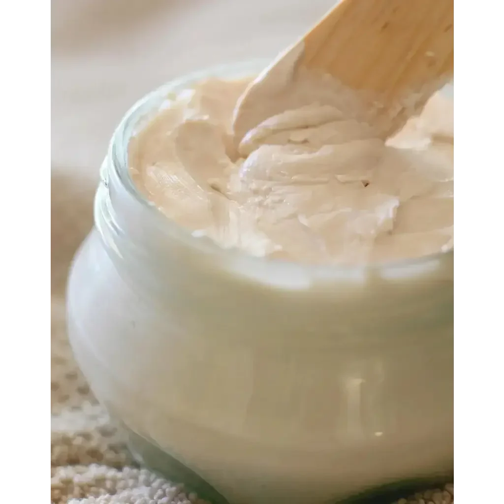 Crema corporal de Mantequilla de Cacao y miel orgánica Abeja Reyna